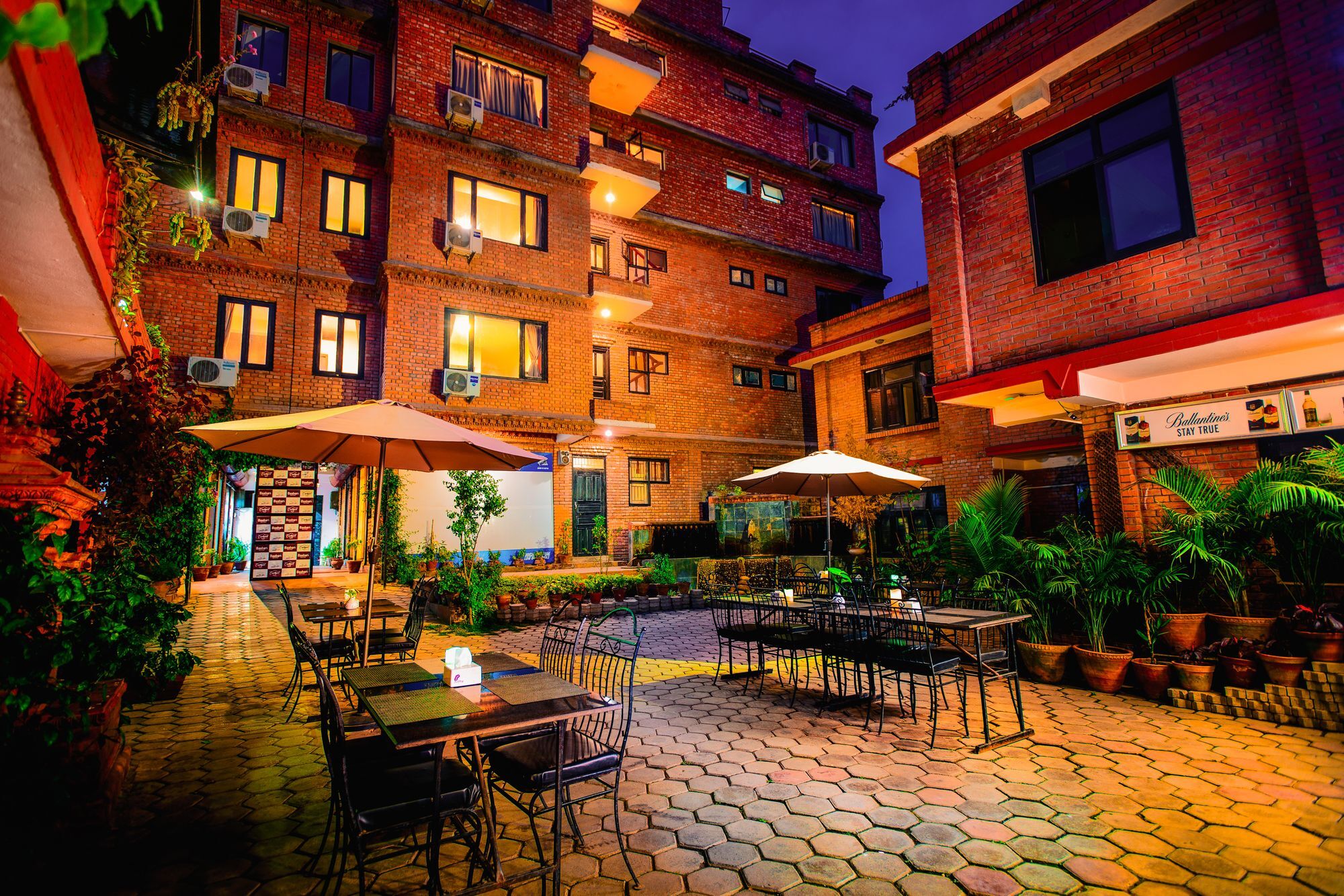 Golden Temple Inn Катманду Екстер'єр фото